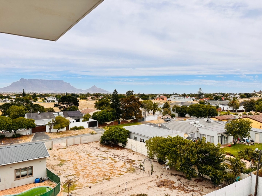 2 Bedroom Property for Sale in Flamingo Vlei Western Cape